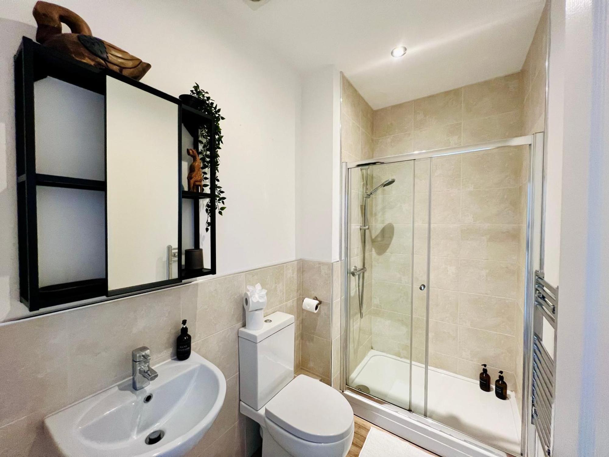 Top Floor Double En-Suite Br Apartment Central Matlock Матлок Екстериор снимка