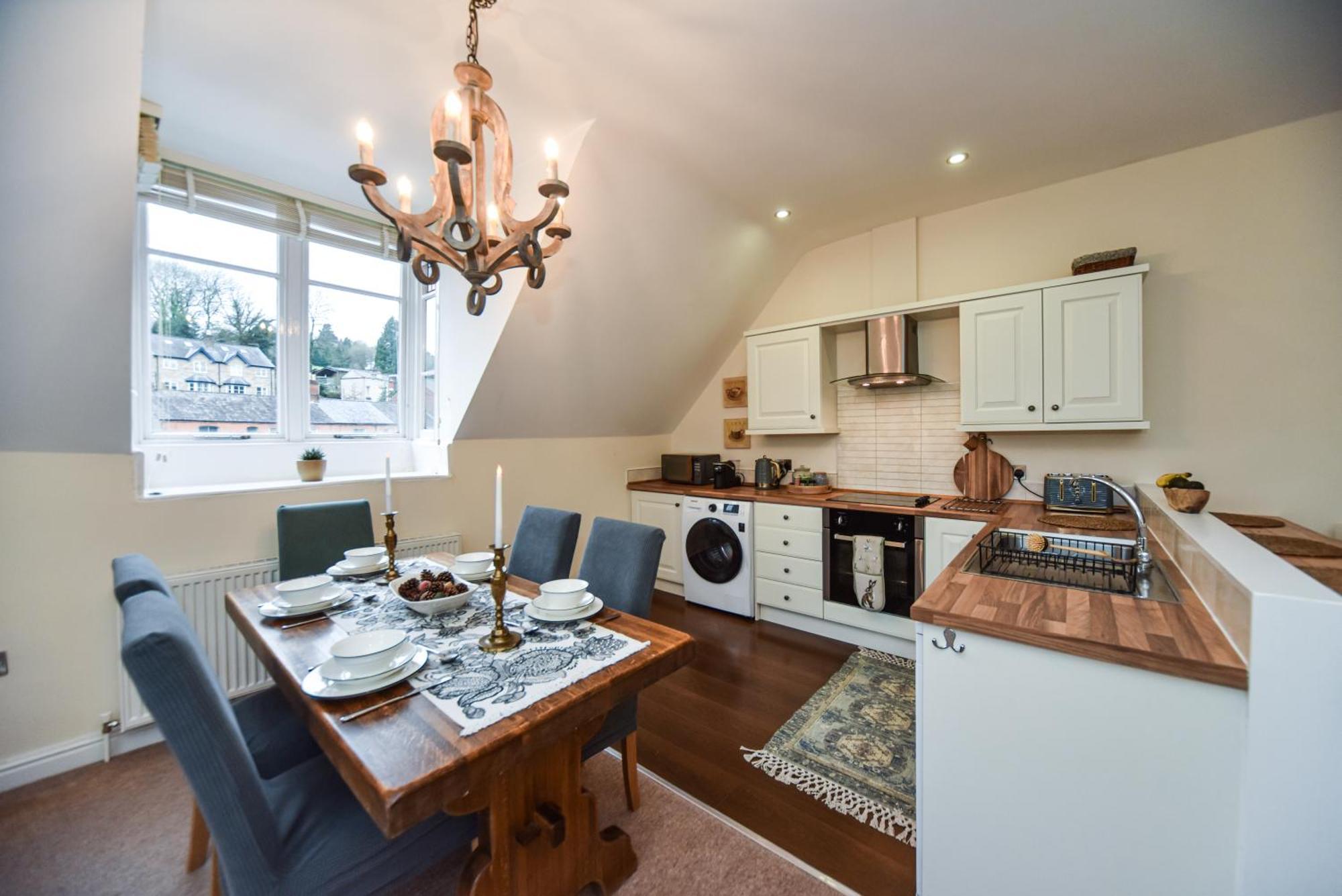 Top Floor Double En-Suite Br Apartment Central Matlock Матлок Екстериор снимка